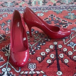 Mossimo red patent leather stiletto pumps